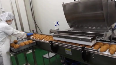 Máquina injetora de recheio
